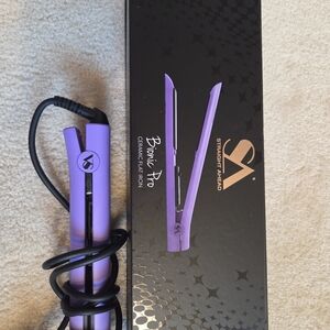 Straight Ahead Bionic Pro Purple Hair Straightener